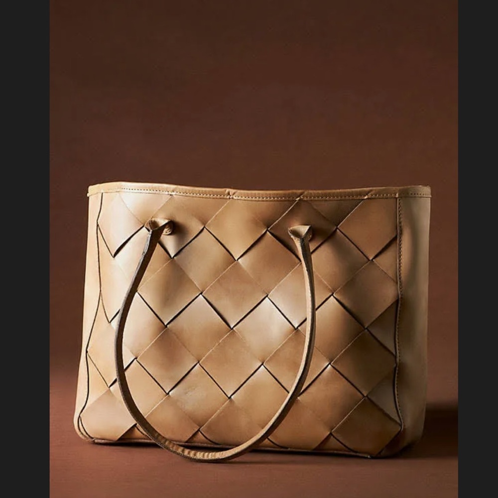 Nisolo Carry-ALL Handwoven Leather Handbag Tote in Almond - Picture 10 of 11